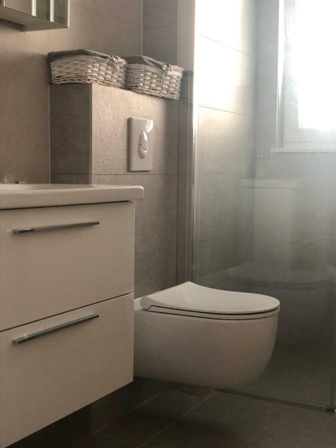 Apartment Flora มาคาร์สกา ภายนอก รูปภาพ